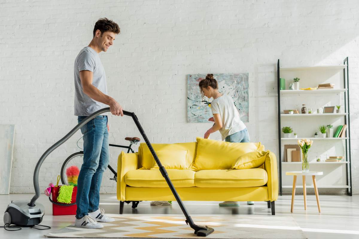 Seyitgazi Bayan Temizlikçi